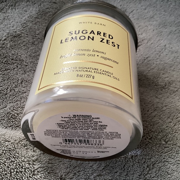 White Barn Sugared Lemon Zest Candle 8 oz - Picture 4 of 4